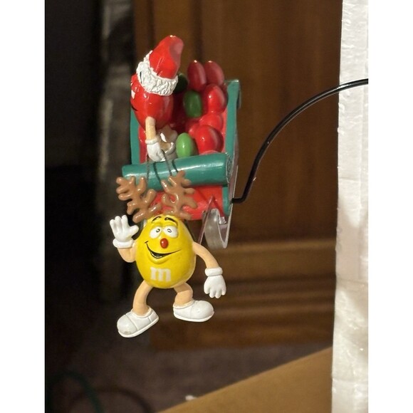 M&M’s Dept 56 Lighted Santa House NIB Hard To Find Christmas Decor Village - Picture 6 of 16